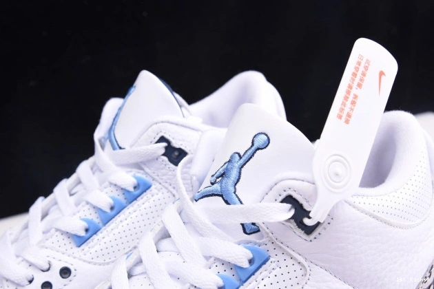 1st Kicks Jordan AllSeason 3 CT8532- 968 Air UNC 1104